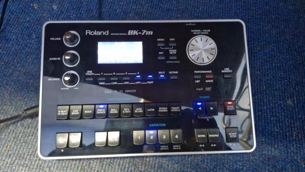 Roland BK7m backing module